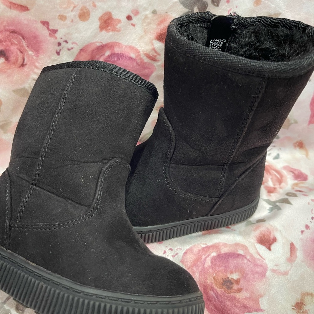Black Suede Winter Boots